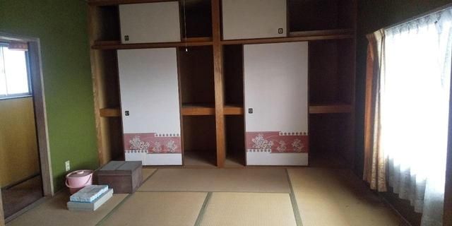 Large 8K Traditional House on 390sqm Land in Higashihiroshima - Thumbnail 4