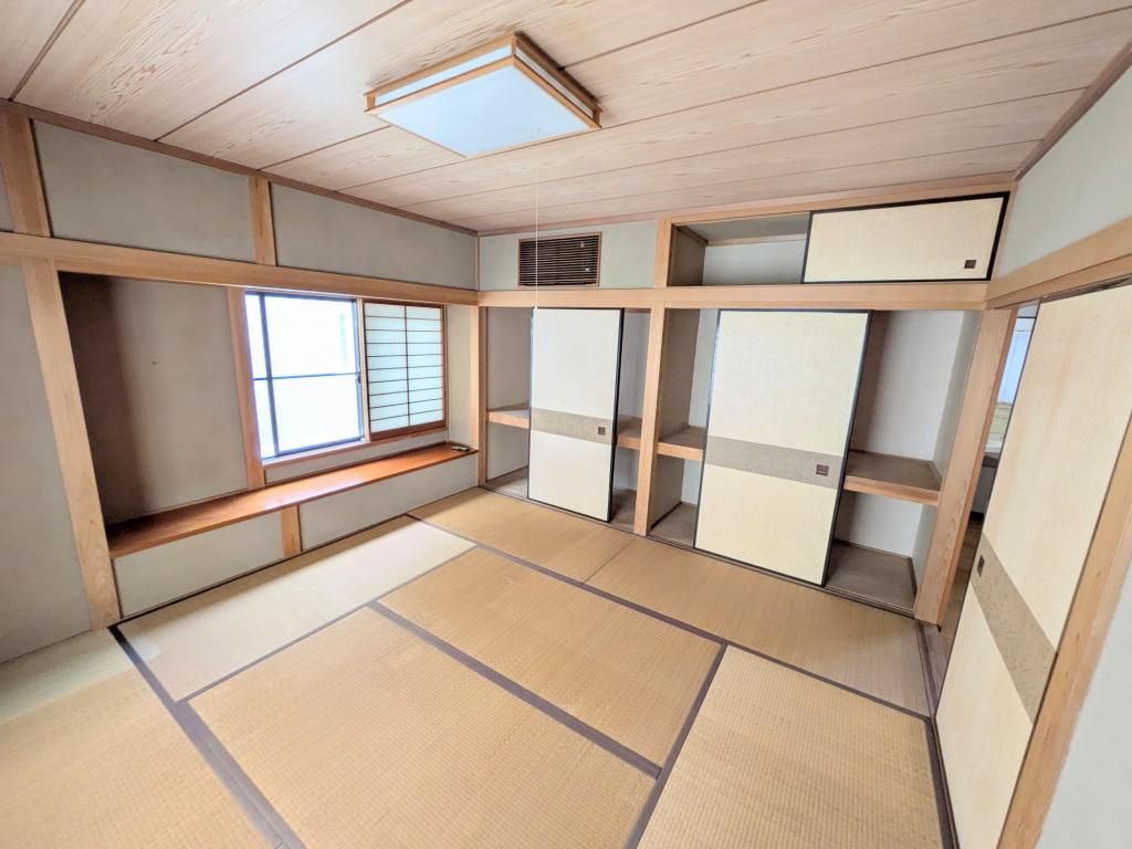 6LDK Wooden House for Sale in Kuki City, Saitama - Thumbnail 3