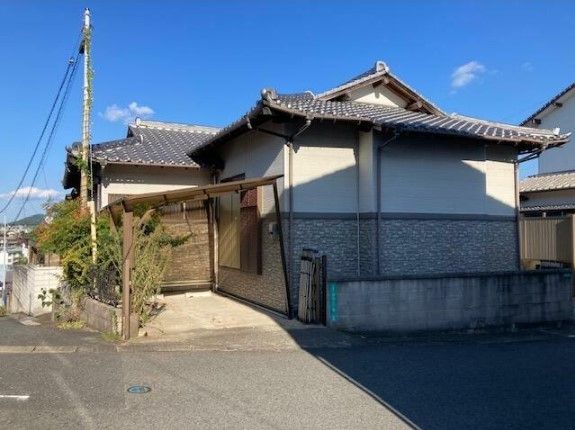 6LDK Family Home for Sale in Nakama, Fukuoka - Thumbnail 2