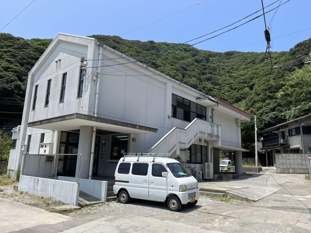 Island Home in Hizirishima, Ehime - 4LDK House with Sea Views - Image 1