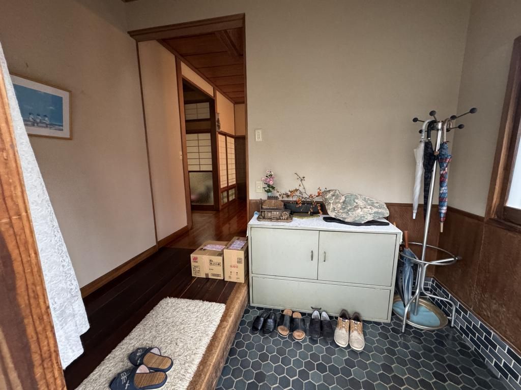 8DK Traditional Home with Snow-Melting Roof in Tokamachi - Thumbnail 2