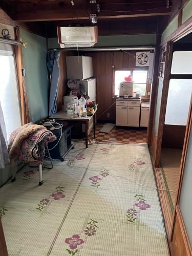 Spacious 8DK Island Home for Sale in Himeji's Ieshima Archipelago - Thumbnail 4