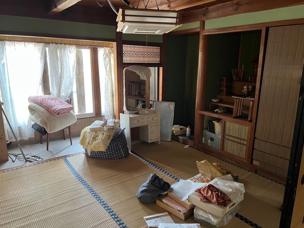 Spacious 8DK Island Home for Sale in Himeji's Ieshima Archipelago - Thumbnail 3