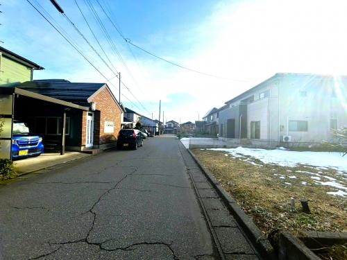 Spacious Vacant Corner Lot in Sanjo City, Niigata - Thumbnail 4
