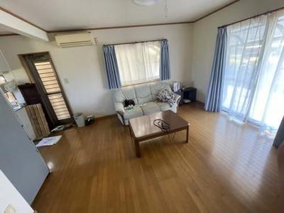 3DK Wooden House for Sale on 598m² Corner Lot in Minamikyushu — Image 2, Minamikyushu, Kagoshima