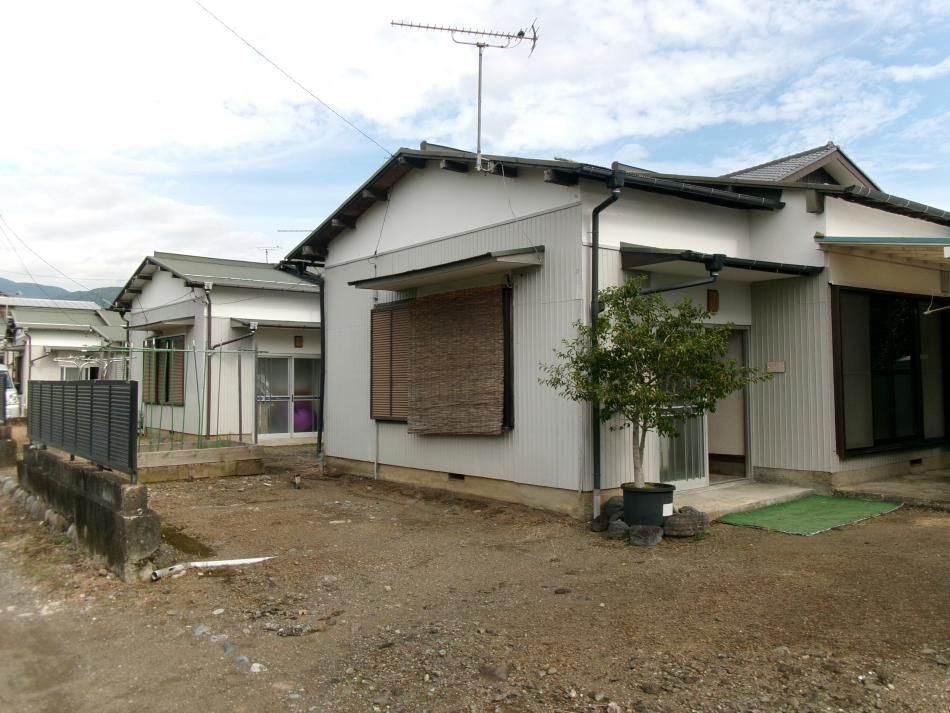 2K Apartment for Rent in Minamiashigara, Kanagawa - Thumbnail 2