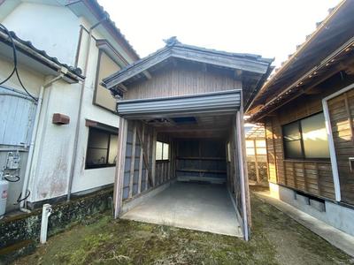 Traditional 6LDK House in Kushima City with Mountain Views — Image 1, Kushima, Miyazaki