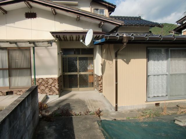 Detached House for Sale in Wadayama, Asago City - 124 sqm - Thumbnail 2