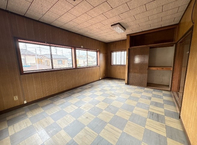 Spacious 3DK House in Kofu with Land - Thumbnail 3