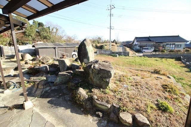 Spacious 5DK House with Large Garden in Sanyo-Onoda - Thumbnail 3