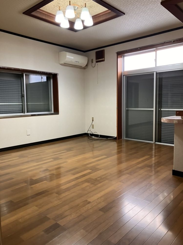 4LDK House for Sale in Fukui City - 134 sqm - Thumbnail 3