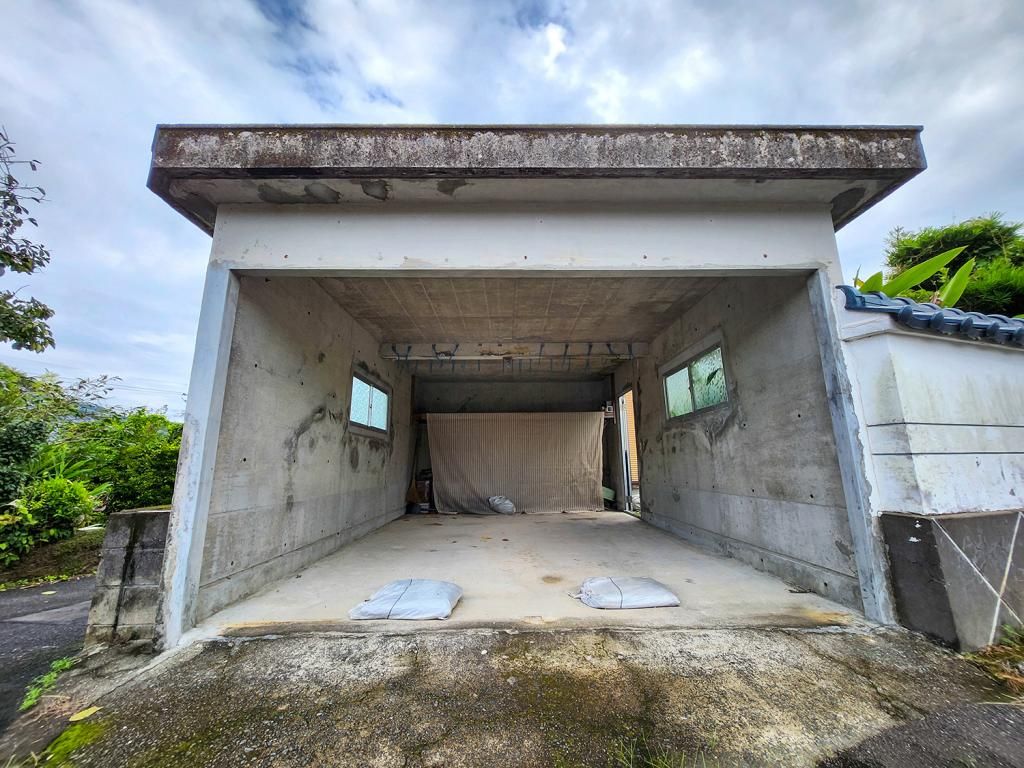 5LDK Traditional House for Sale in Makurazaki, Kagoshima - Thumbnail 3