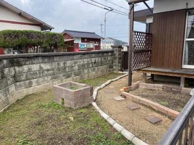 Spacious 5LDK House with Double Parking in Sanuki City — Image 2, Sanuki, Kagawa