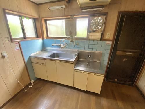 5DK House with Farmland in Wake Town, Okayama | 1955 Build - Thumbnail 2