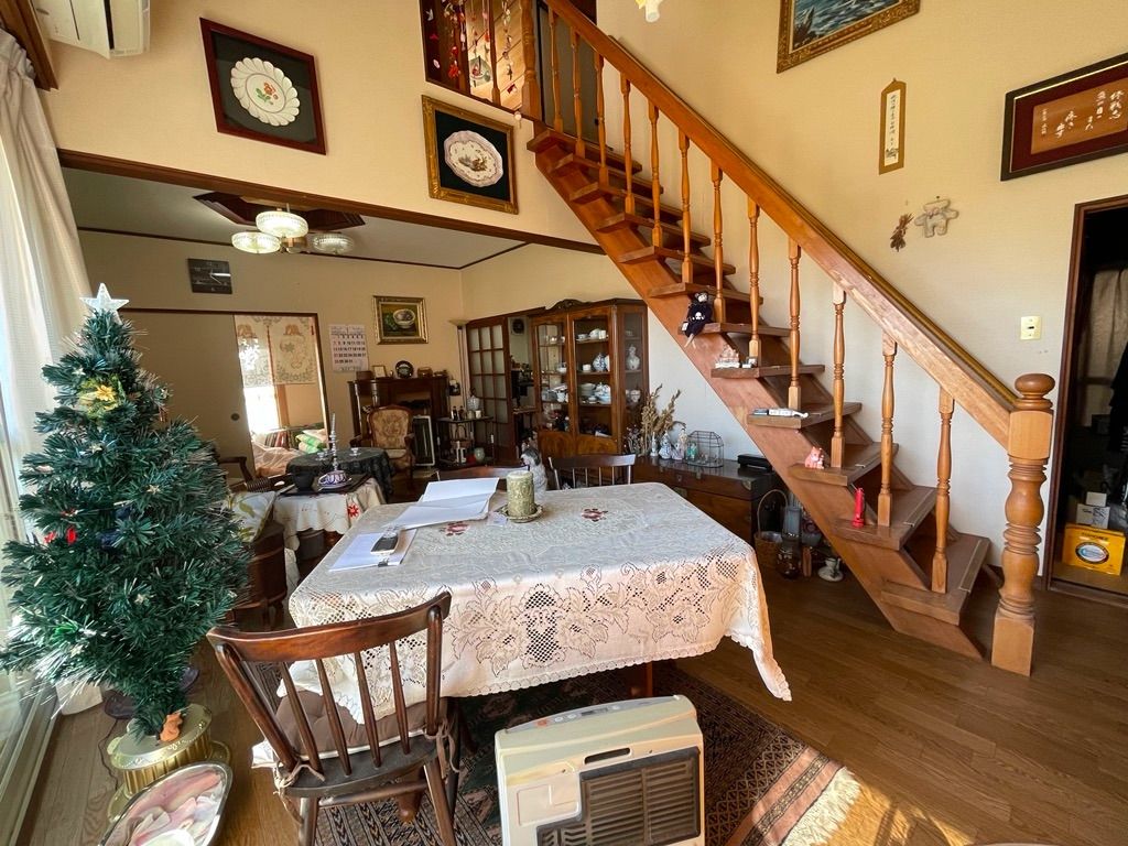 4LDK Wooden House for Sale in Kihoku Town, Mie Prefecture - Thumbnail 2