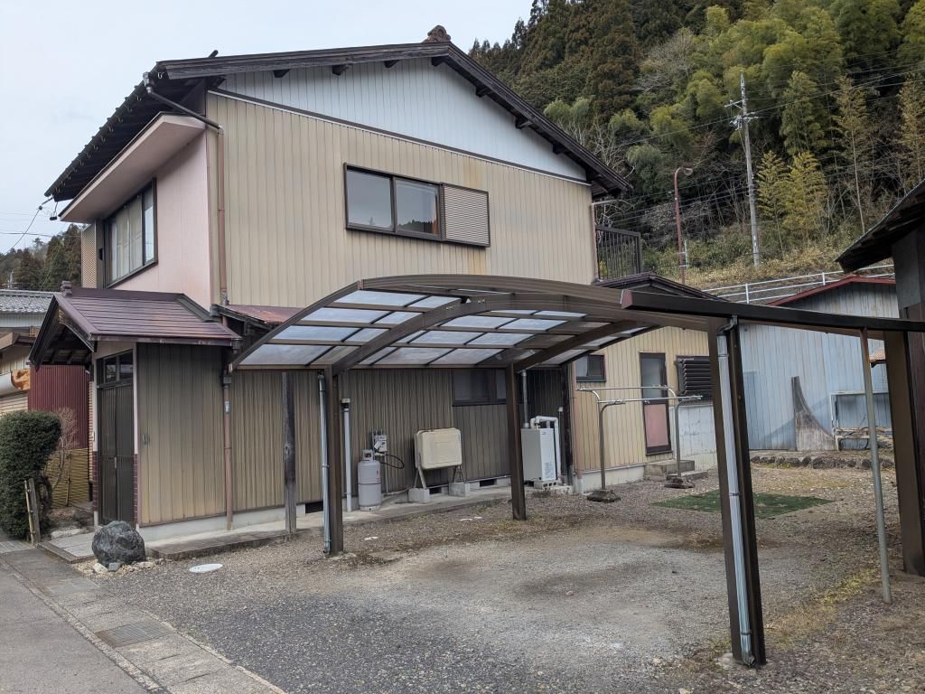 3LDK Rental House in Gujo City, Gifu Prefecture - Thumbnail 2