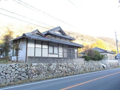 Traditional Kominka with Guest House & Farmland in Wake, Okayama — Image 7, Wake, Okayama