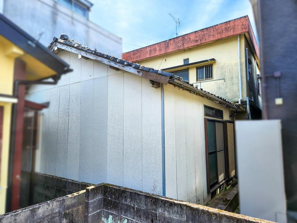 6K Reinforced Concrete House for Sale in Makurazaki, Kagoshima - Thumbnail 3