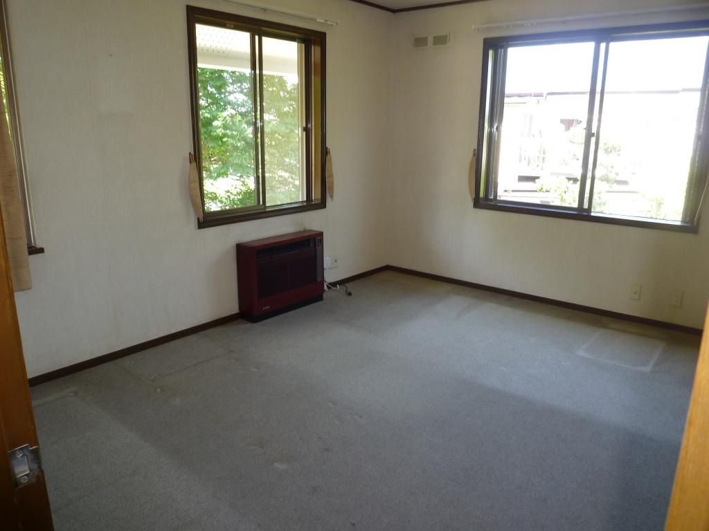 4LDK House on 2911m² Land in Joso City, Ibaraki - Thumbnail 4