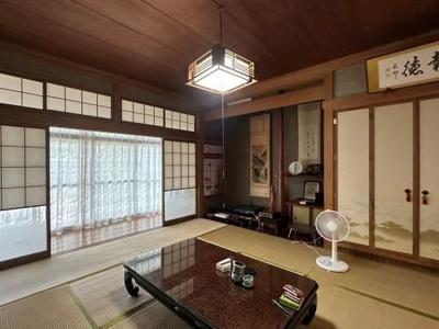 10LDK House in Ono City Starlight Reserve with Large Land — Image 1, Ono, Fukui