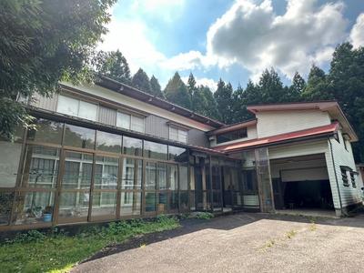 10LDK House in Ono City Starlight Reserve with Large Land — Image 1, Ono, Fukui