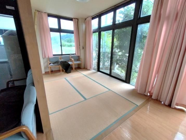 Commercial Building for Lease in Asahi Town, Toyama | 219.69 sqm - Thumbnail 4