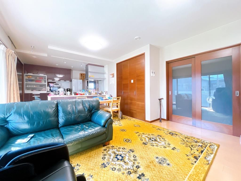 Spacious 3LDK House with Large Garden in Ono City, Fukui - Thumbnail 3