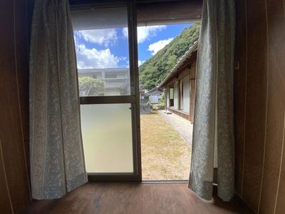 Spacious 6DK House on Large Plot in Iwakuni, Yamaguchi — Image 6, Iwakuni, Yamaguchi