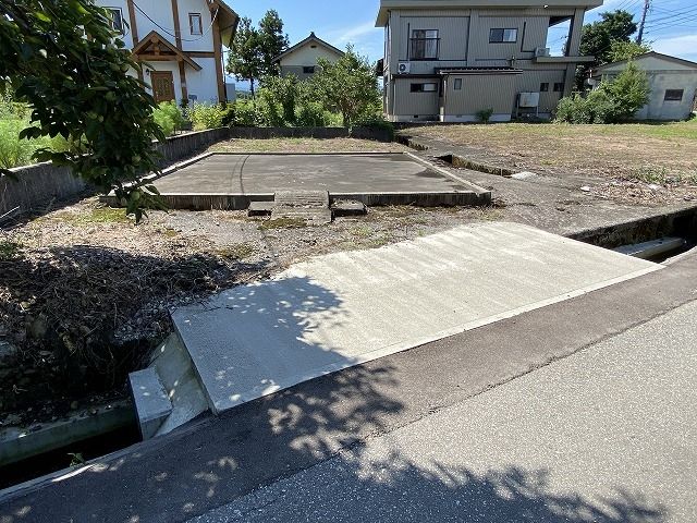 Vacant Land for Sale in Tateyama Town, Toyama - 336 sqm Plot - Thumbnail 4
