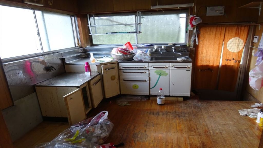 4DK Detached House for Sale on 1282 sqm in Takanabe, Miyazaki - Thumbnail 2
