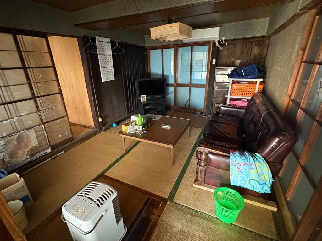 1945 3LDK House on 915 sqm Land in Izumi, Kagoshima - Thumbnail 2