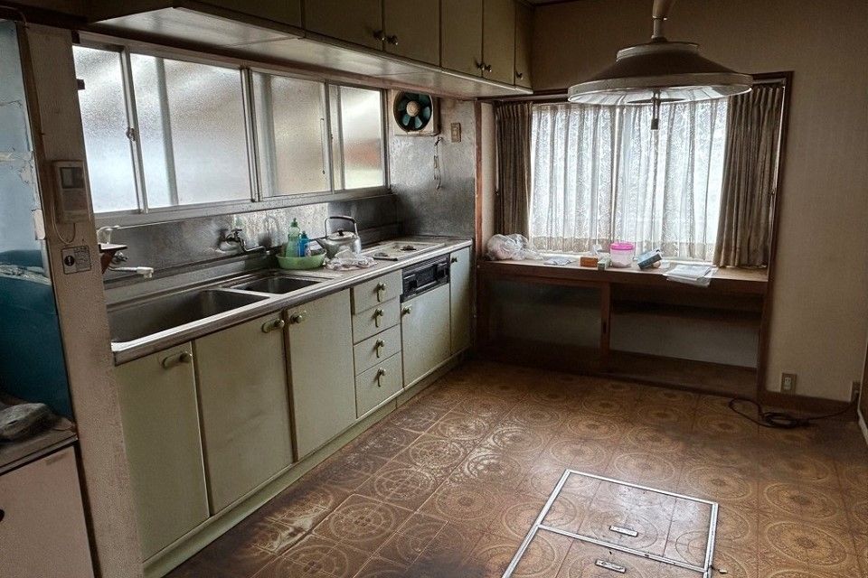 6DK Family Home on 393sqm Corner Lot in Sano, Tochigi - Thumbnail 4