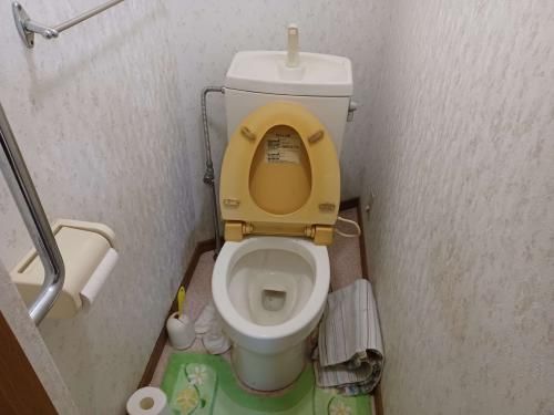 4DK Wooden House for Sale Near JR Kisuki Station, Unnan - Thumbnail 4