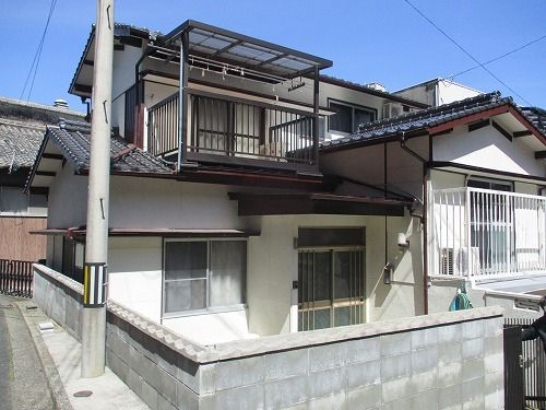 4DK Detached House for Sale in Yawatahama, Ehime - Image 1