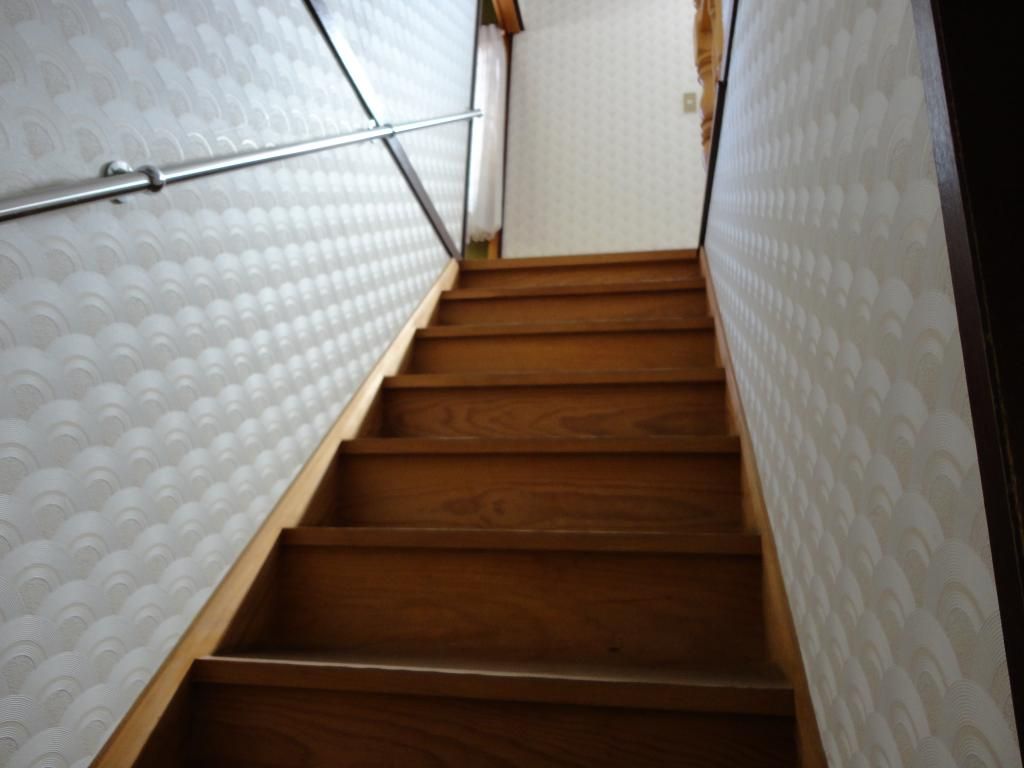 Seaside 3DK House with Large Freezer in Uwajima, Ehime - Thumbnail 4