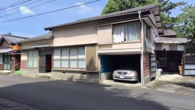 Former Beauty Salon Home for Sale in Saiki, Oita - 5 Bedroom House — Image 7, Saiki, Oita