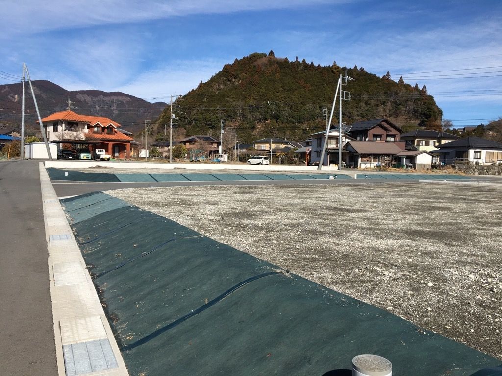 Vacant Land for Sale in Minamibu Town, Yamanashi - Build Your Home - Thumbnail 3