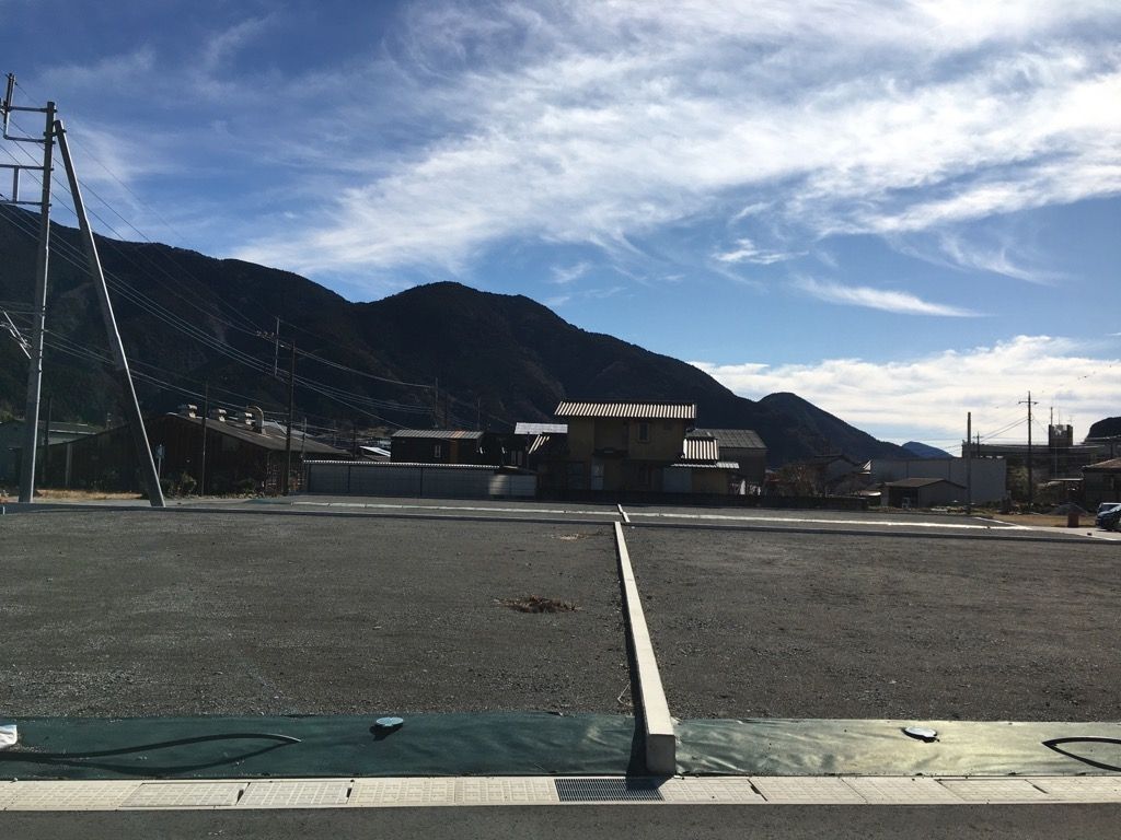 Vacant Land for Sale in Minamibu Town, Yamanashi - Build Your Home - Thumbnail 4