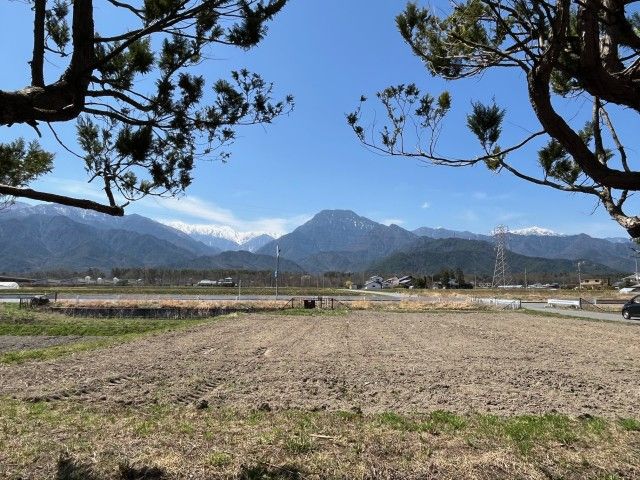 2LDK House for Sale in Azumino, Nagano - Thumbnail 2