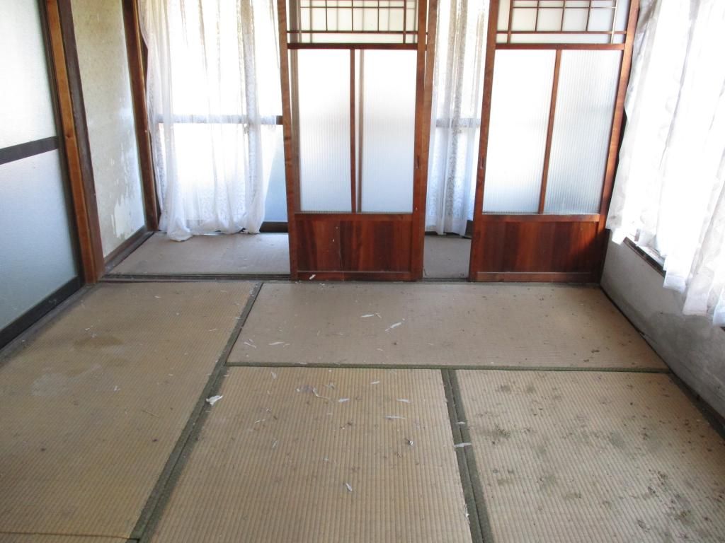 1889 Akiya with Field & Woodland on Hilltop in Kasaoka, Okayama - Thumbnail 3