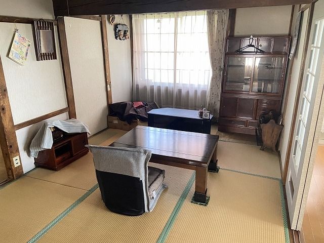 Resale Detached House in Shiwa Town, Iwate – 10DK, 585 sqm Land - Thumbnail 3