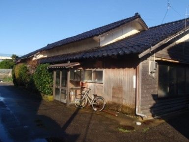 11LDK Traditional Wooden House for Rent in Shika Town, Ishikawa - Thumbnail 4