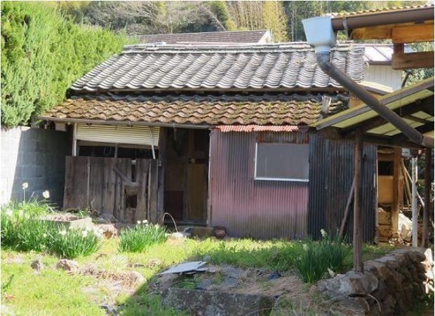 105-Year-Old 5DK Traditional House for Sale in Usuki, Oita - Thumbnail 4