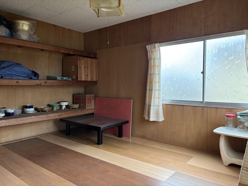 6DK Single-Story House for Sale in Ibusuki, Kagoshima - Thumbnail 3