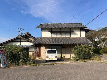 50-Year-Old Traditional House for Renovation in Azumino — Image 1, Azumino, Nagano