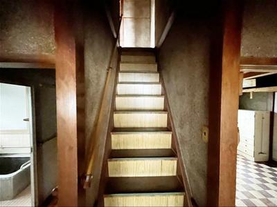 Traditional Fisherman's House in Kadogawa - 91m² with Ocean Proximity — Image 4, Kadokawa, Miyazaki