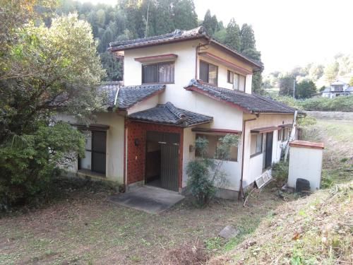 7DK Detached House for Sale in Yufu City, Oita - Main Image