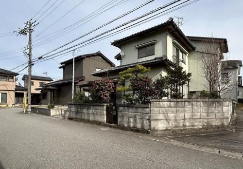 5DK Detached House for Sale in Kosugi, Toyama City - Main Image