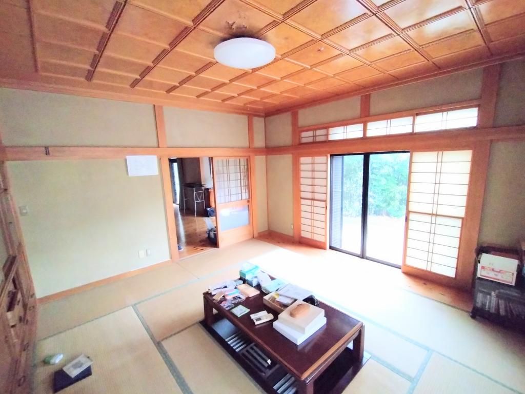 Sea View House in Ishinomaki with 7 Rooms and Large Land - Thumbnail 4