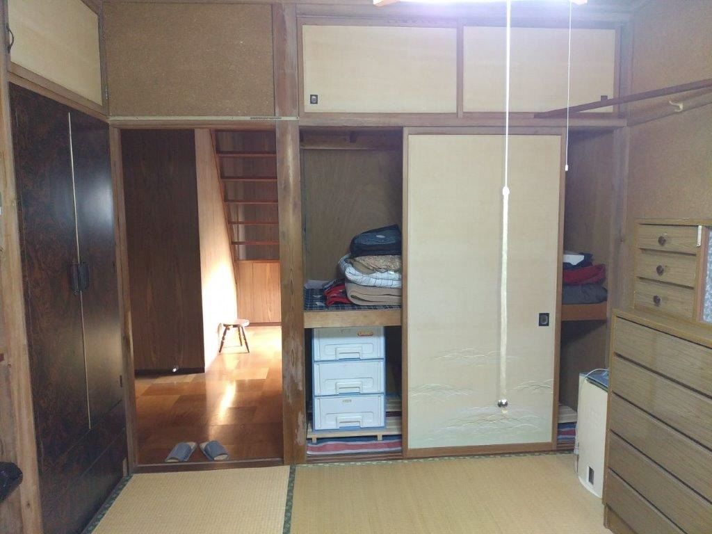 8DK Detached House on 746sqm Corner Plot in Joetsu City - Thumbnail 3